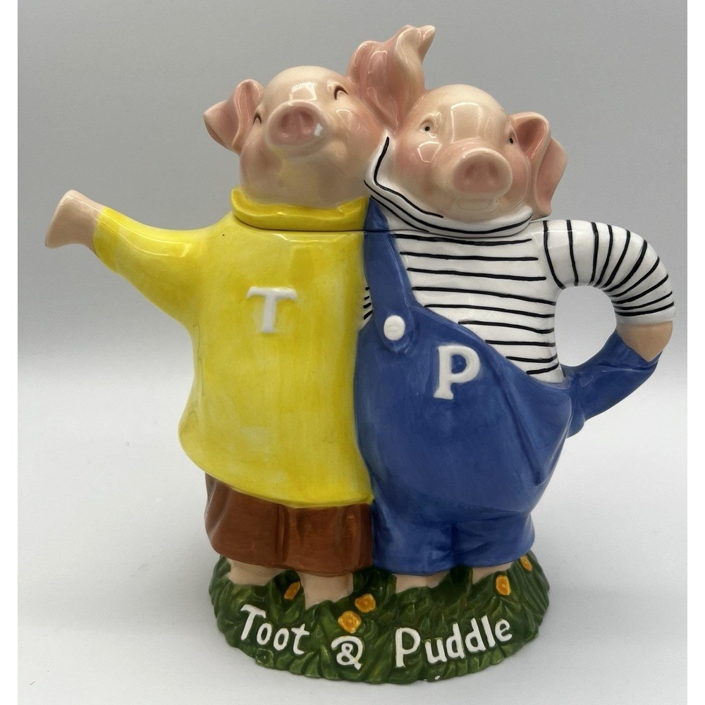 Department 56 Teapot Holly Hobbie Toot and Puddle 2001 Ceramic Small Flaw